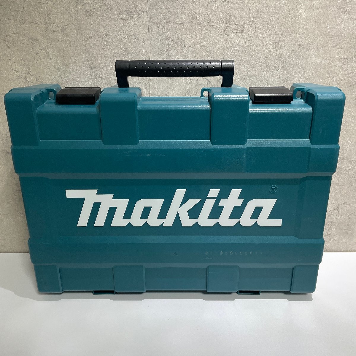 未使用保管品 ★18mm充電式ハンマドリル HR183D makita 本体+ケースのみ 18V SDSプラス_画像2