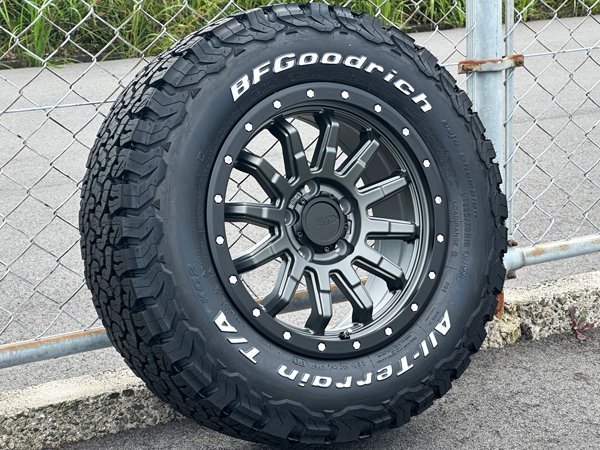 215/70R16 BFグッドリッチ オールテレーン KO2 ホワイトレター デリカD5 エクストレイル CX5 16インチ タイヤホイール ロックフォース_画像4