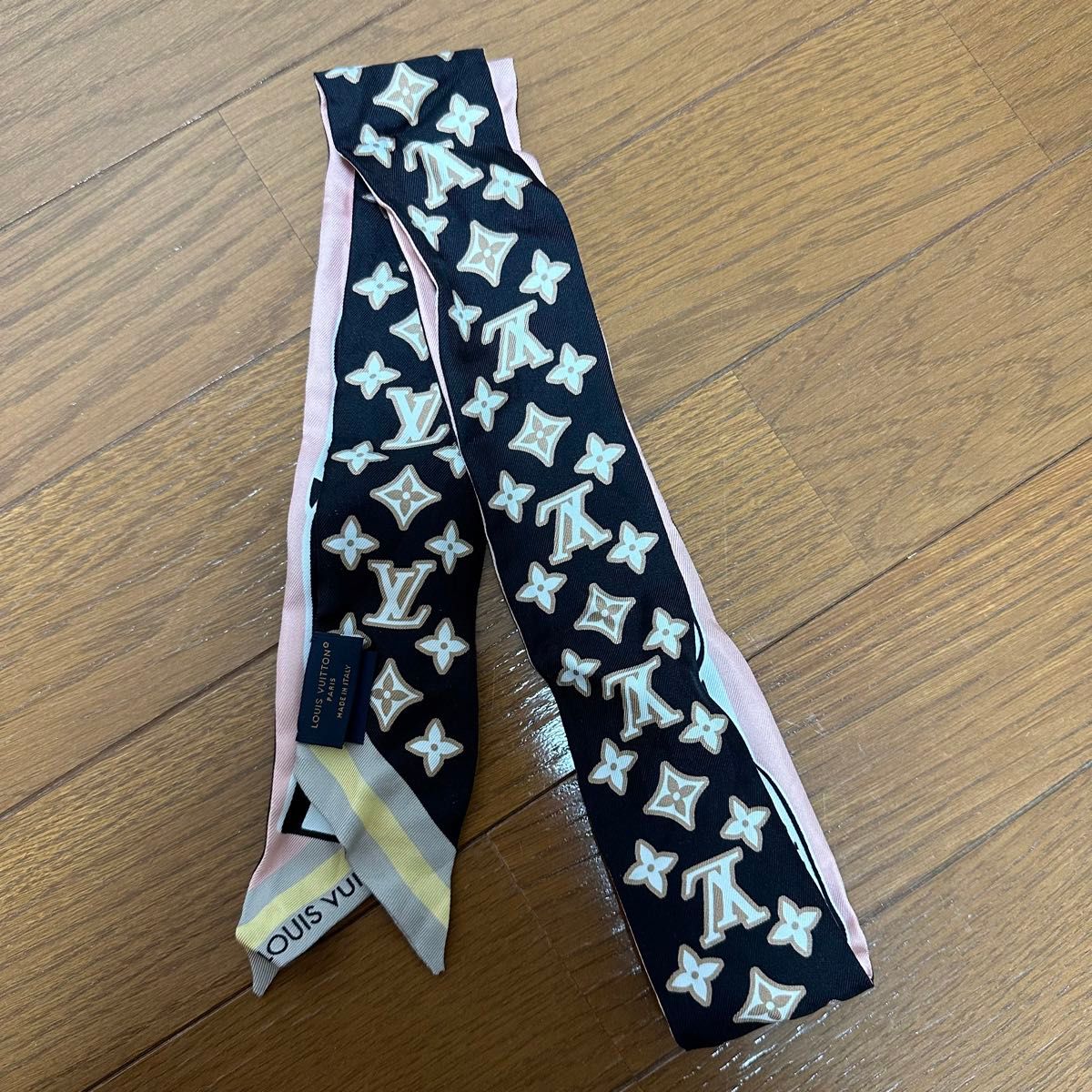 ルイヴィトン LOUIS VUITTON モノグラム　ビジュエルド　バンドー　スカーフ