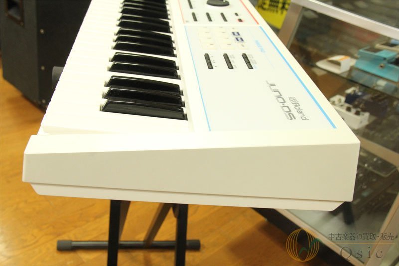 [超美品] Roland JUNO DS 61鍵盤シンセサイザー/電池駆動OKでライブにもおすすめ！ [NK067]_画像6