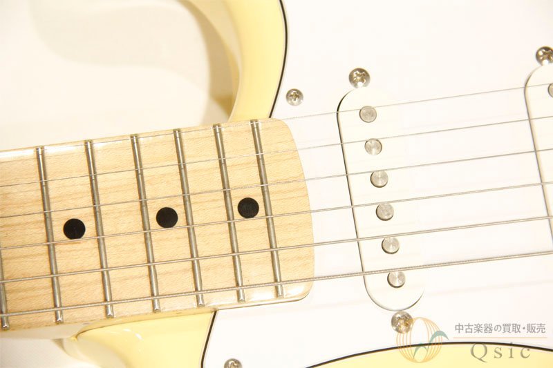 [超美品] Fender Japan ST-72VHW 72年仕様ストラト/バスウッド＆１Pメイプル [SJ883]の画像9