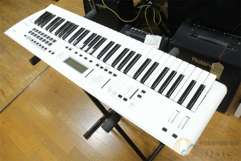 [超美品] KORG KROSS2-61-SC KROSS2-61の限定カラーモデル [NK374]の画像2