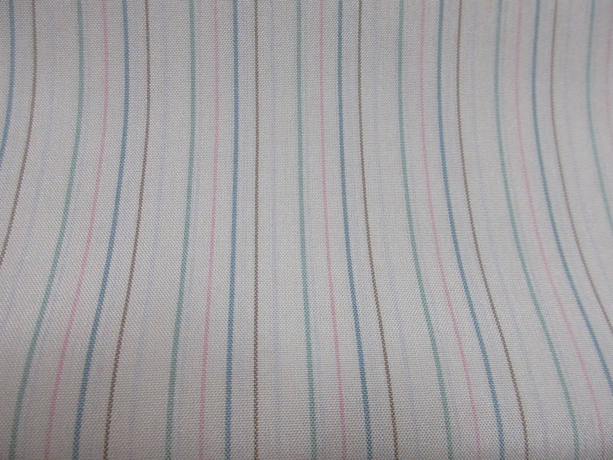 秀匠 ☆ 限定品 正絹 地厚 最高級 紬・お召専用八掛 プレミア駒八掛 外 縦縞柄入り 少々難有 秀匠 ☆ 限定品 正絹 地厚 最高級 紬・お召専用八掛 プレミア駒八掛 外 縦縞柄入り 少々難有