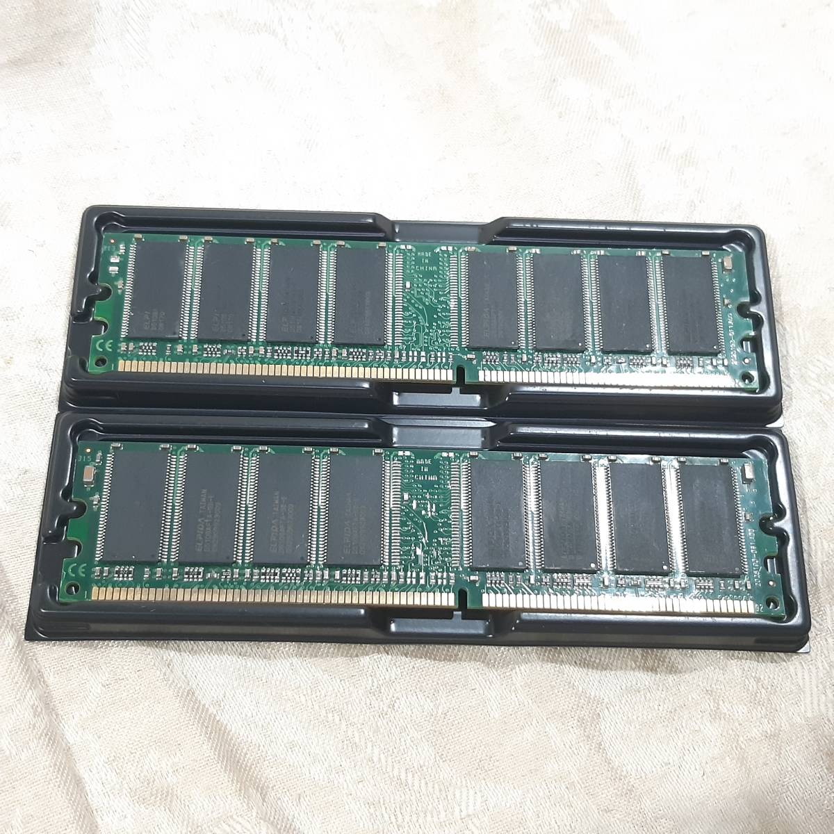 新品未使用 2GB(1GB×2枚)メモリ DDR1-400MHz PC1-3200 184ピン 2.5v デスクトップメモリ 送料無料 _画像2