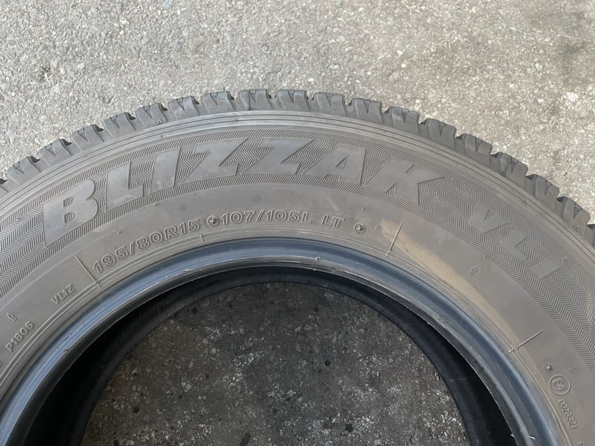 最短即日出荷 ブリヂストン ブリザック VL1 2021年製 195/80R15 107/105L LT 4本 バリ山 ハイエース レジアスエース キャラバン NV350_画像8