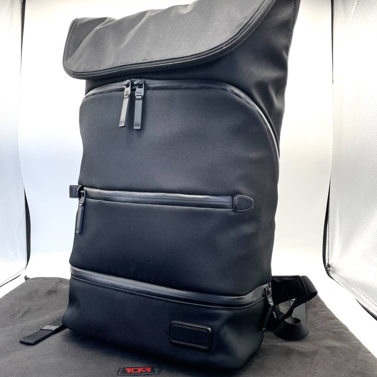 未使用に近い】 トゥミ TUMI タホ フォレスト TAHOE FOREST メンズ リュック バックパック ビジネスバッグ レザー 黒 ブラック  大容量｜代購幫