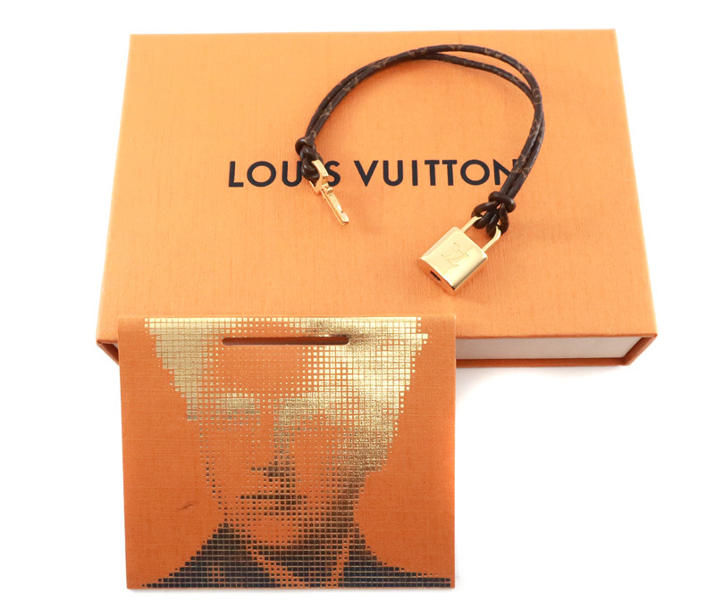  unused Louis Vuitton bracele LVpadoro clock itoa gain monogram charm Gold metal fittings M8015 /32987