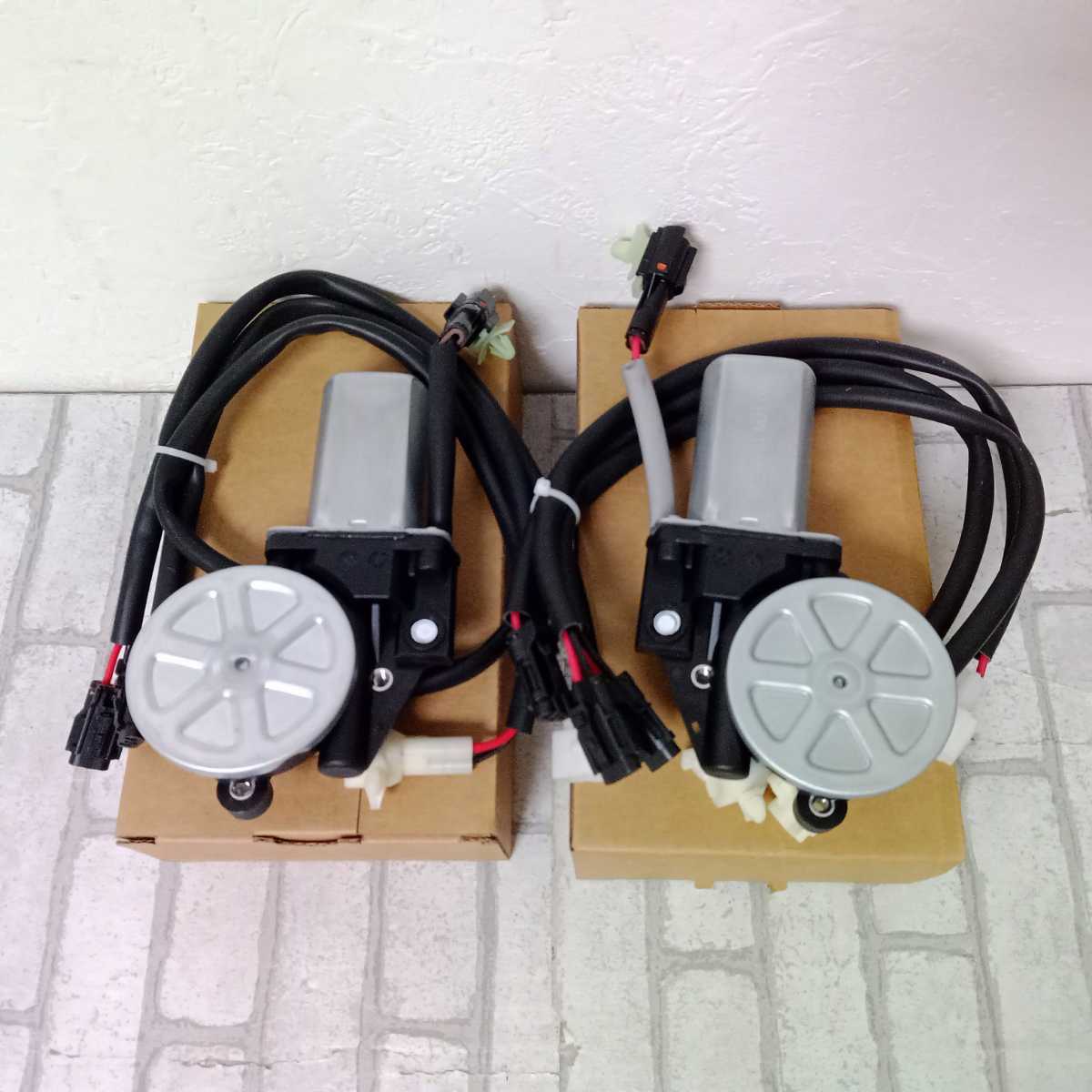 [ new goods ] Toyota *TOYOTA* Hiace LH113V, LH117, LH117G, LH119, LH119V, LH120, LH120G* power window motor * left right set 