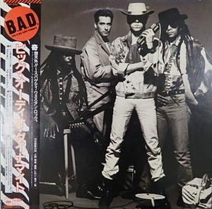 ビッグ・オーディオ・ダイナマイト　B.A.D. 28AP-3142 中古洋楽LPレコード_画像1