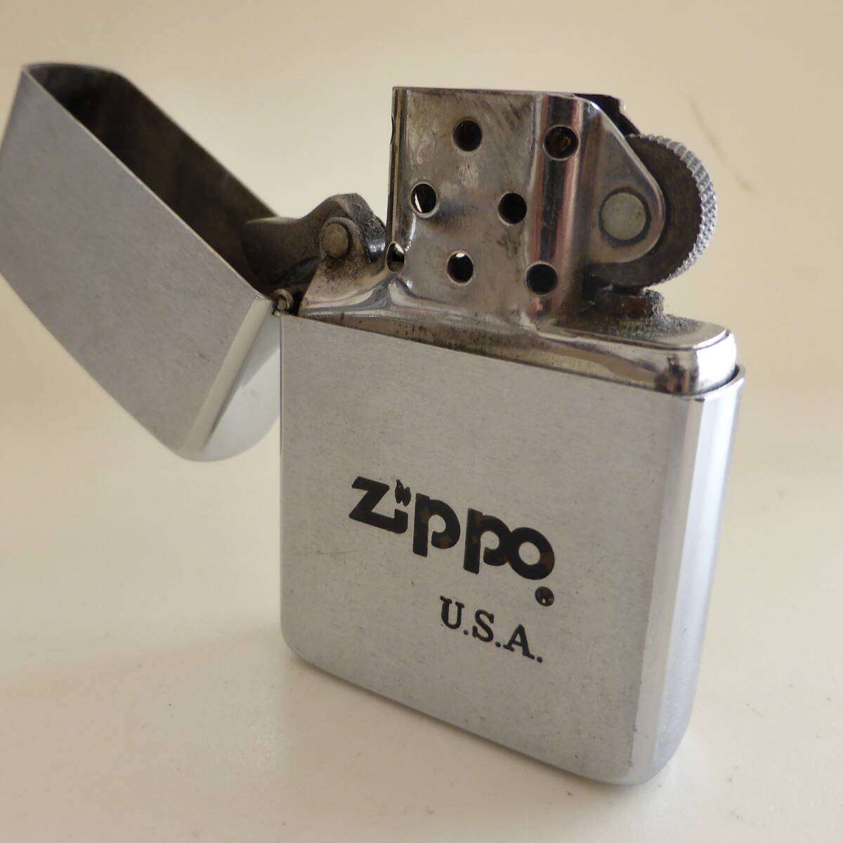 ♪1986年7月製 ZIPPO ジッポー オイルライター ZIPPO USA刻印 現状渡し_画像3