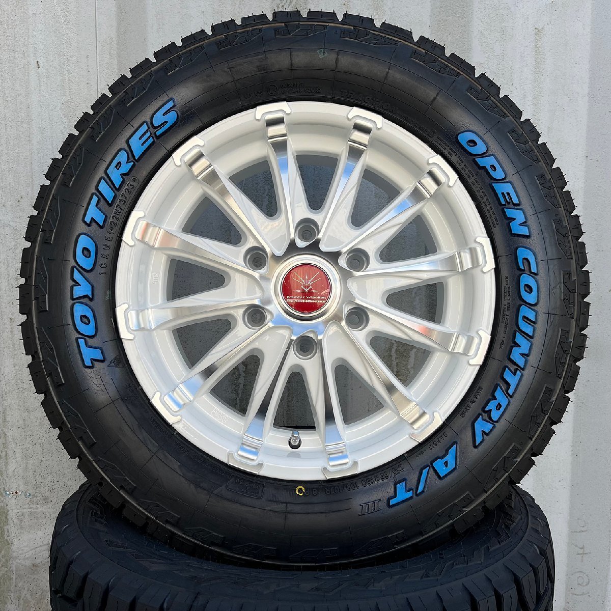 車検対応 ハイエース レジアスエース 16インチ タイヤホイールセット BD12 TOYO オープンカントリー AT 215/65R16 1台分 ホワイトレター_画像5