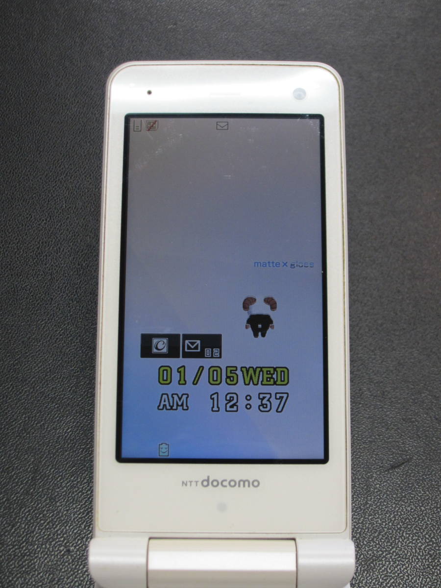 【中古】 docomo STYLE series SH-11C ホワイト ガラケー 携帯電話 制限○ ②_画像2