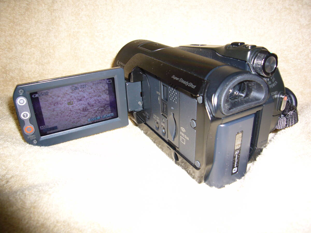 ♪♪ SONY HANDYCAM HDR-HC9 デジタルHDビデオカメラレコーダー ♪♪_画像3