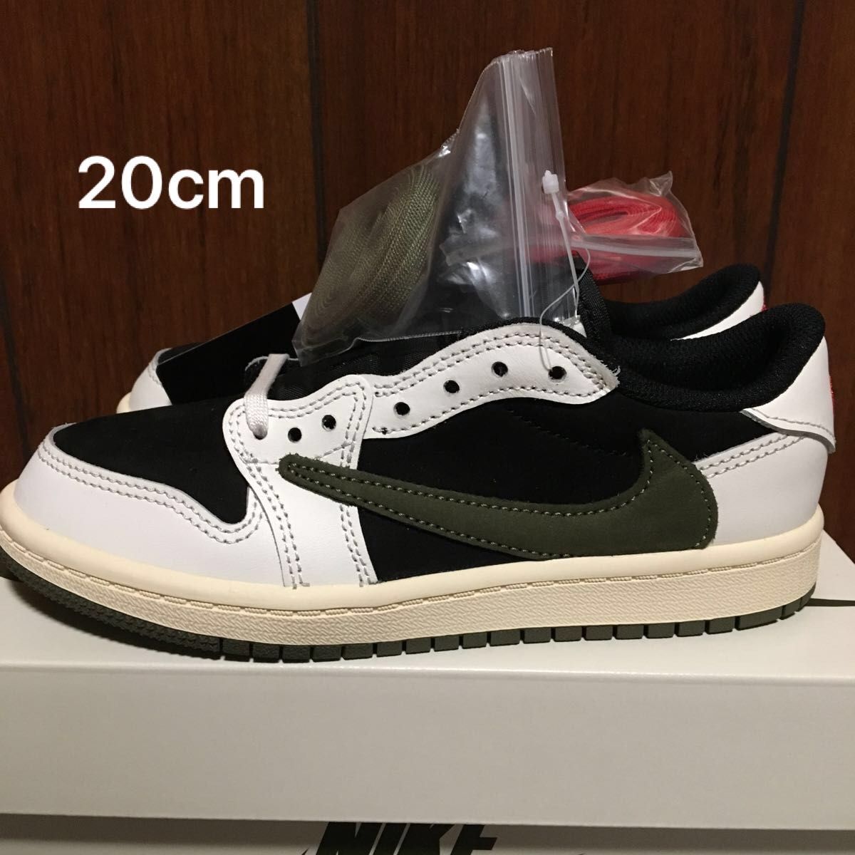 20cm NIKE AIR JORDAN1 LOW PS TRAVIS SCOTT ナイキ エアジョーダン1 