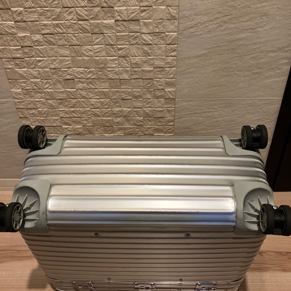 RIMOWAパイロット スーツケース ドイツ製_画像7