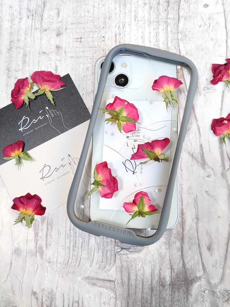 iPhoneケース　スマホケース　ハンドメイド　押し花携帯ケース　薔薇