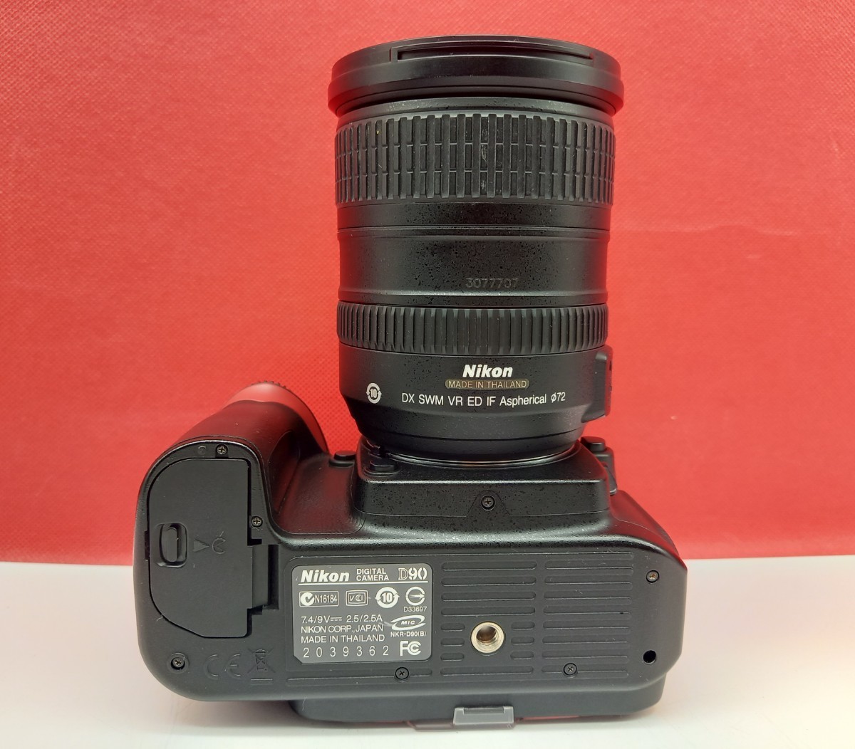 ■ Nikon D90 ボディ デジタル一眼レフカメラ AF-S NIKKOR 18-200mm F3.5-5.6G ED DX VR レンズ 動作確認済 バッテリー 充電器 ニコン_画像6