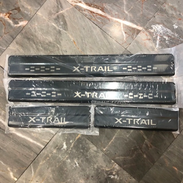 ステンレス 鋼 ドアシルスカッフプレート 日産エクストレイル X トレイル XTrail T32 2014-2021 ペダル トリム_画像2