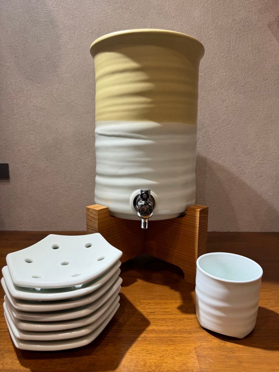 銀河の泉(置台付)~E水生成器~ウォーターサーバー|Yahoo 銀河の泉(置台付)~E水生成器~ウォーターサーバー|Yahoo