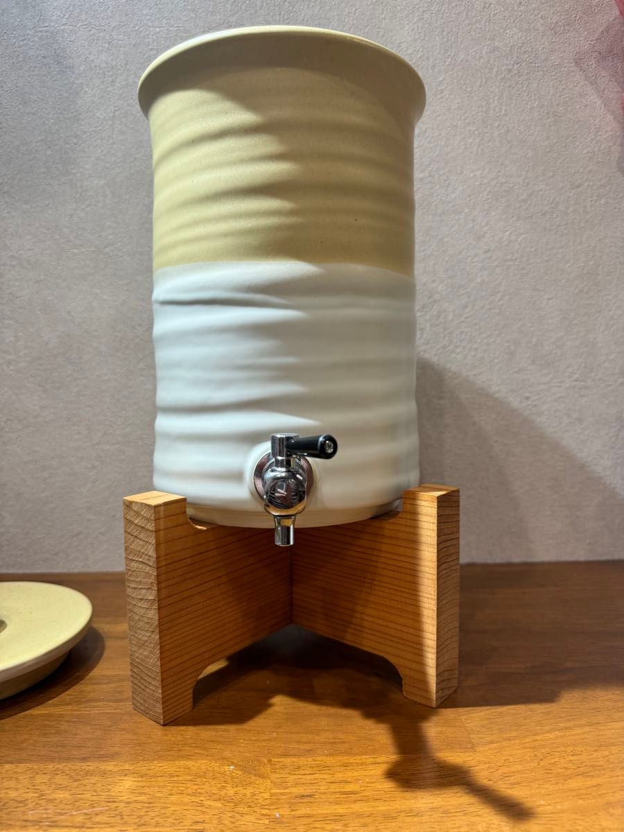 銀河の泉(置台付)~E水生成器~ウォーターサーバー|Yahoo 銀河の泉(置台付)~E水生成器~ウォーターサーバー|Yahoo