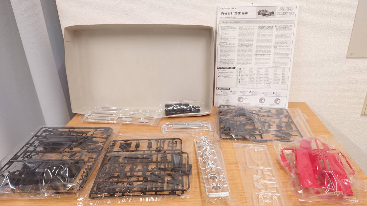 フジミ 1/20 フェラーリ 126CK 1981スペインGP グラGP-03　未組立品　※シール欠品