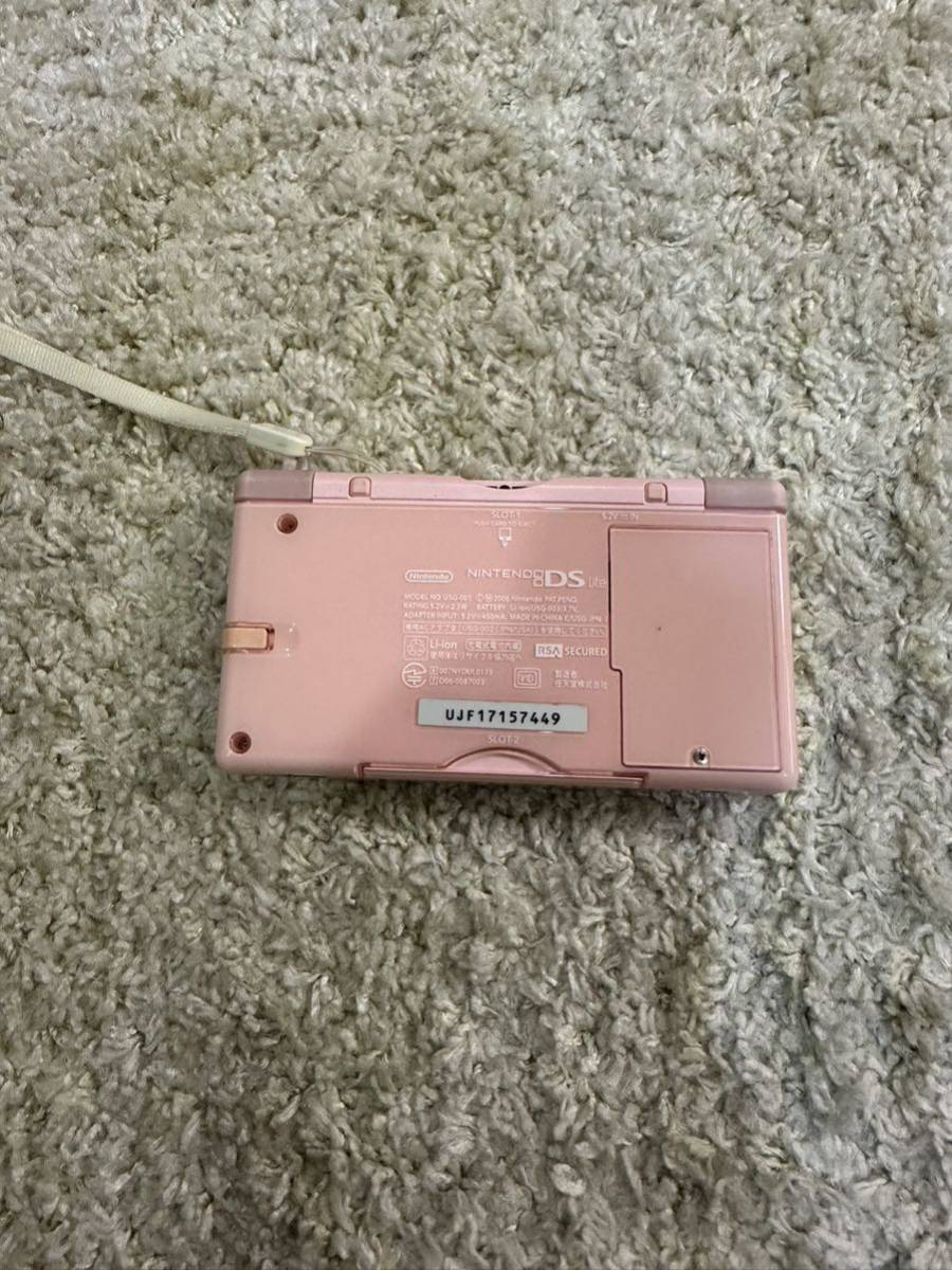 Nintendo DS Lite ノーブルピンク動作品　ペン、充電器トモダチコレクション、えいご漬け、セット_画像3