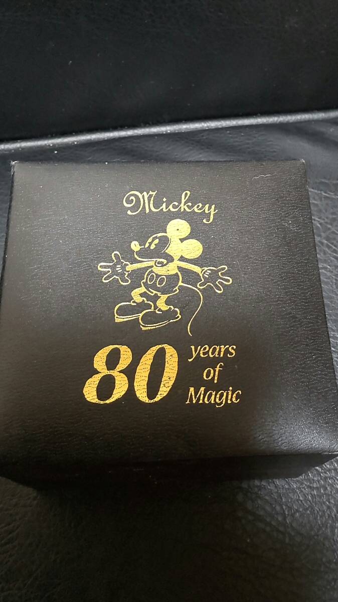 ディズニー　ミッキーマウス生誕80周年記念　80Yers of Magic腕時計　メンズ時計　未使用　送料無料★_画像2