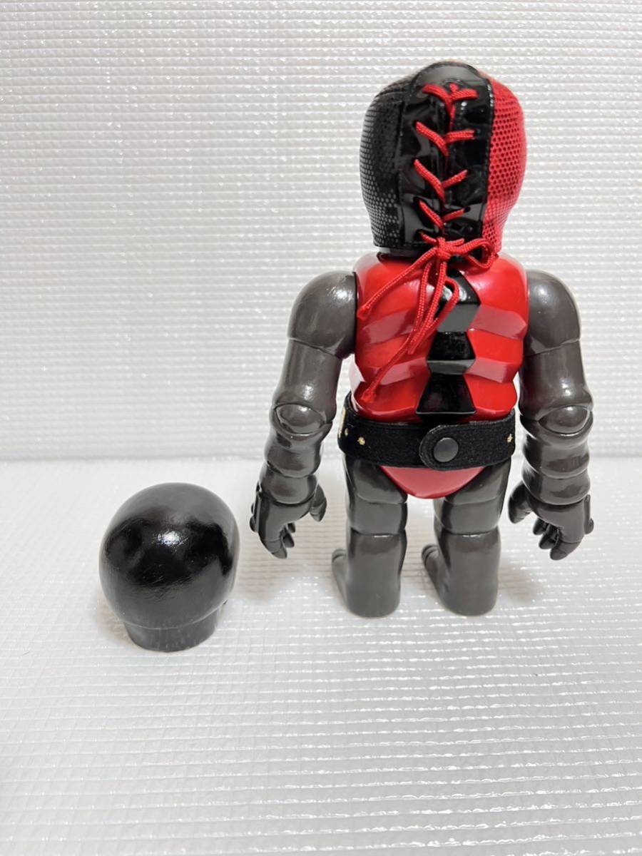 realhead ドクロマニヨン ボクトウ刺繍 真頭玩具 HxS ソフビ realhead ドクロマニヨン ボクトウ刺繍 真頭玩具 HxS ソフビ
