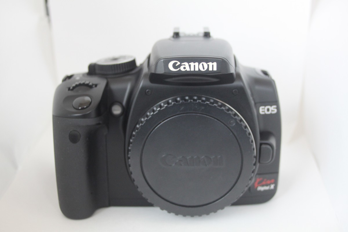 Canon キャノン EOS kiss Digital X EF 28-90 レンズキット ブラック 【CFカード、CFカードリーダー付き】_画像4