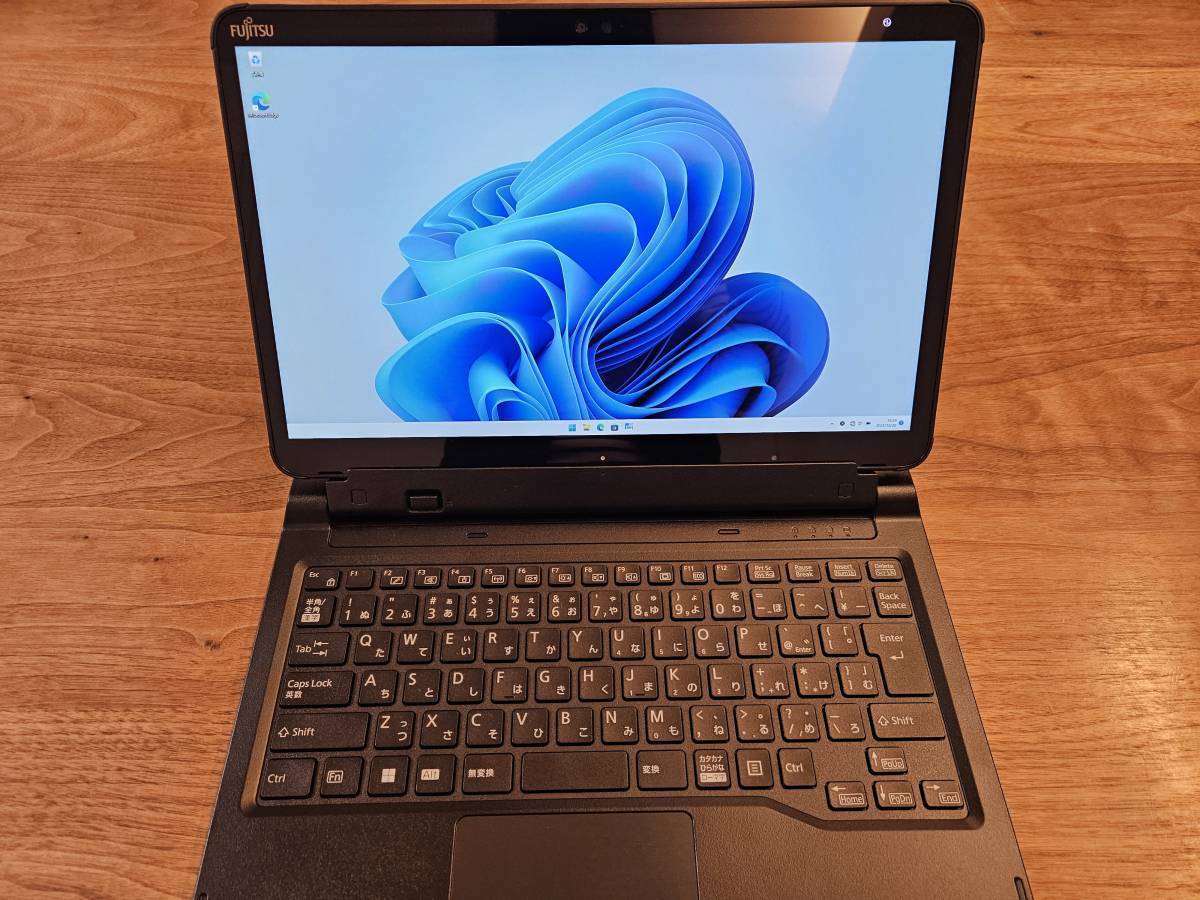 FUJITSU Arrows Tab Q7312/KB 中古 FUJITSU Arrows Tab Q7312/KB 中古