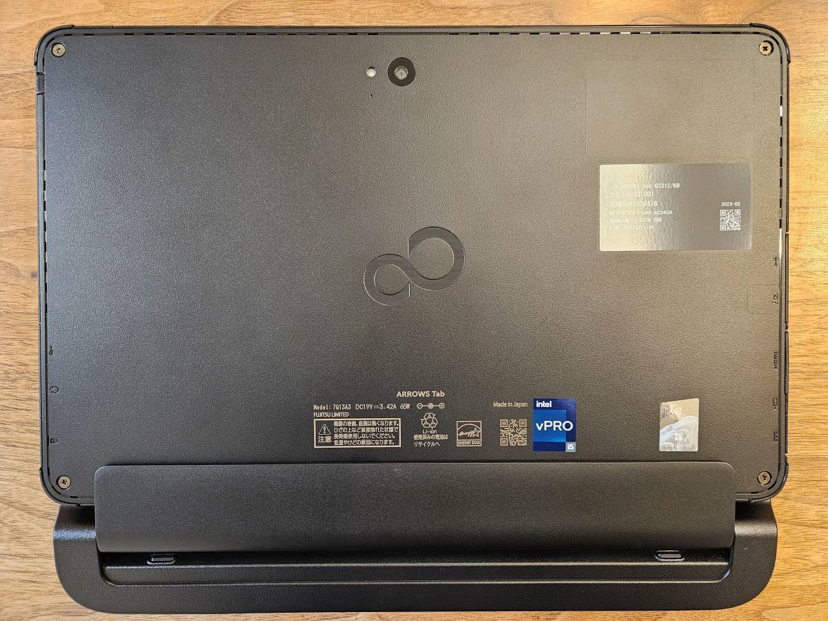 FUJITSU Arrows Tab Q7312/KB 中古 FUJITSU Arrows Tab Q7312/KB 中古