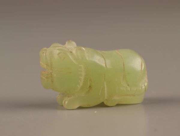 中国古玩 唐物 緑砡石 翡翠 時代物 極上品 初だし品 C3437_画像2
