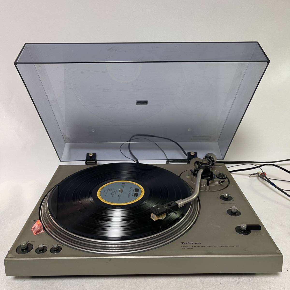 1円〜 難あり品 Technics テクニクス SL-1600 レコードプレーヤー ターンテーブル 回転◯ 音出し◯ カートリッジ◯ オートマチック△_画像2