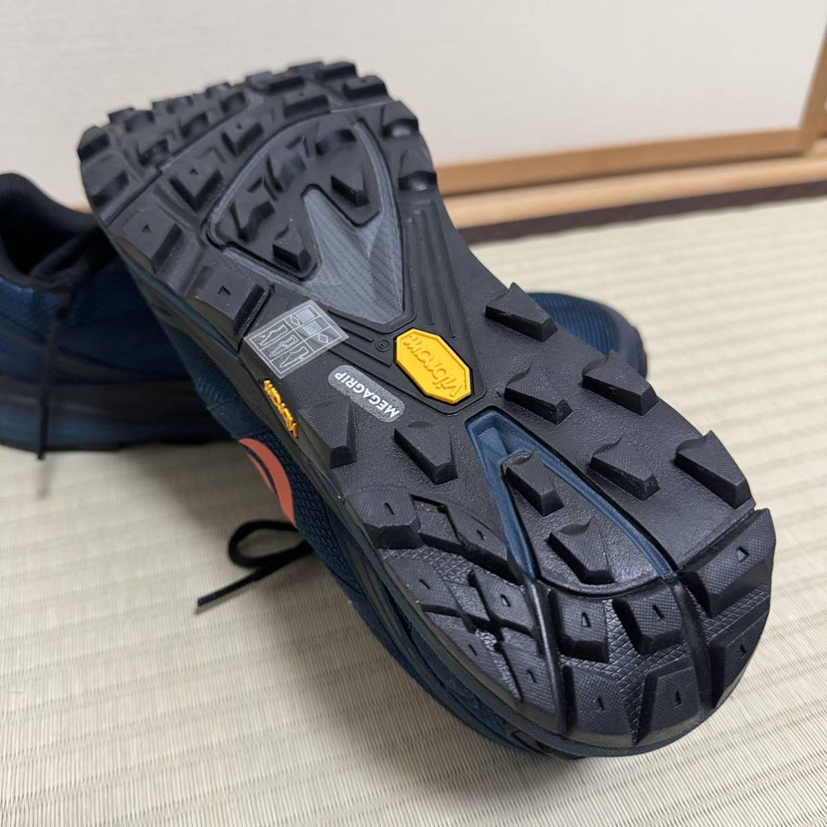 新品 27cm Topo Athletic トポアスレチック TERRAVENTURE 3 トレイルラン トレイルランニング 登山靴 ランニング navy hoka montrail好きに_画像4