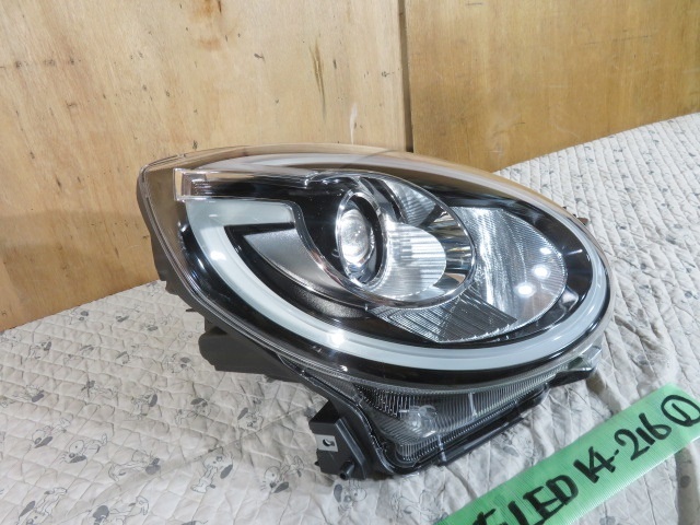 M700A M710A パッソ モーダ MODA 右 LED ヘッドライト ★即決★_画像2