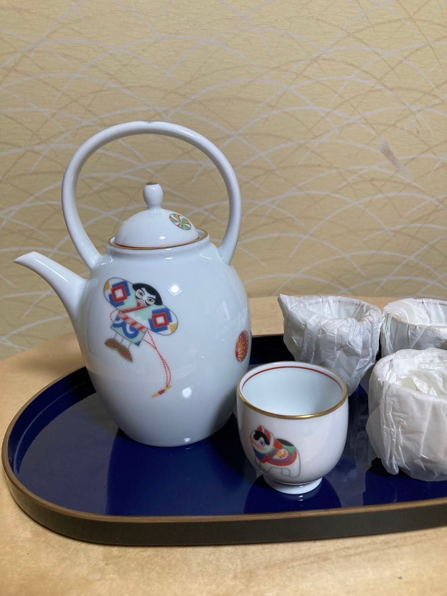 ノリタケ和食器 酒器セット お盆付き|Yahoo!フリマ(旧PayPay ノリタケ和食器 酒器セット お盆付き|Yahoo!フリマ(旧PayPay