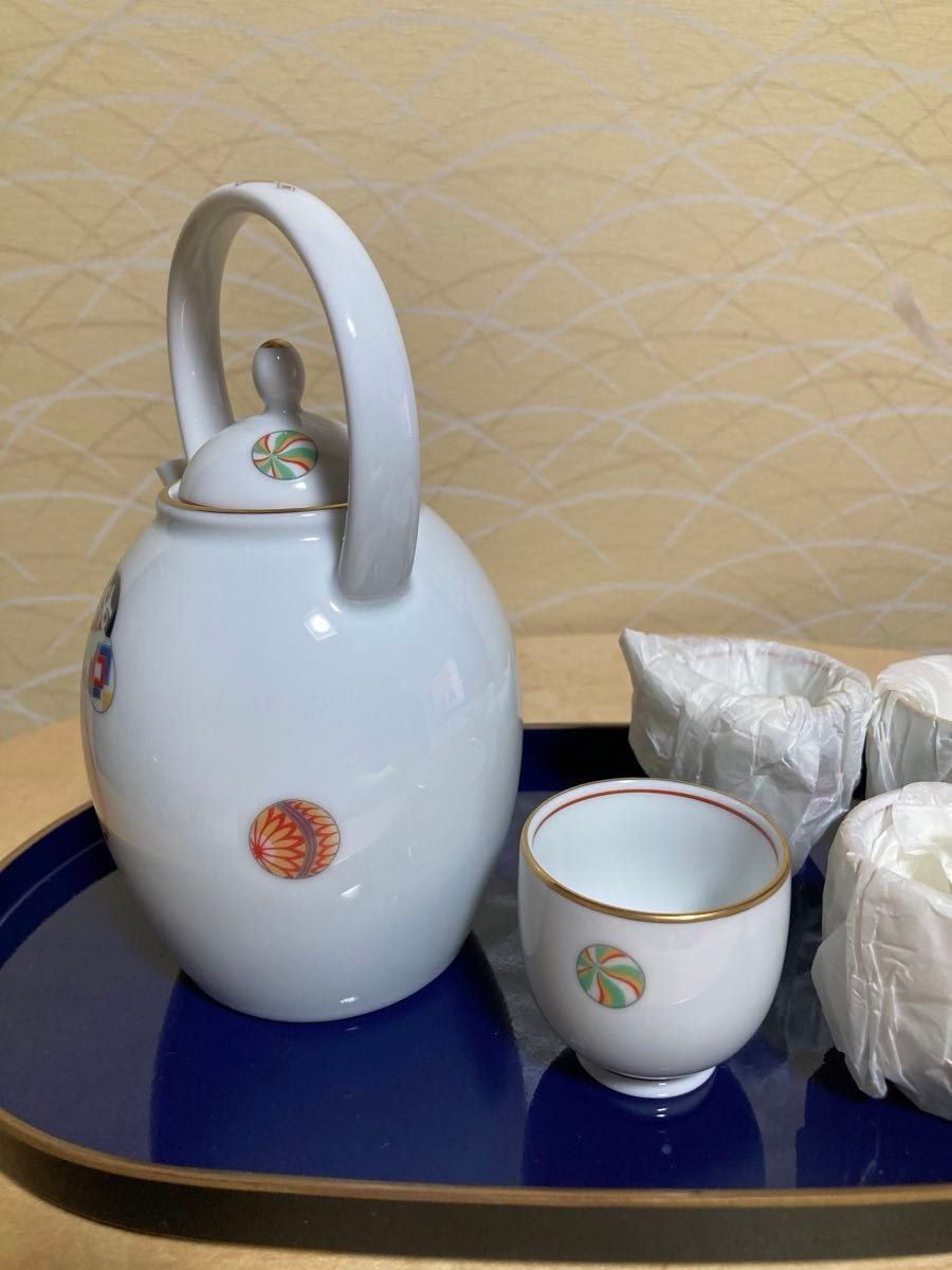 ノリタケ和食器 酒器セット お盆付き|Yahoo!フリマ(旧PayPay ノリタケ和食器 酒器セット お盆付き|Yahoo!フリマ(旧PayPay