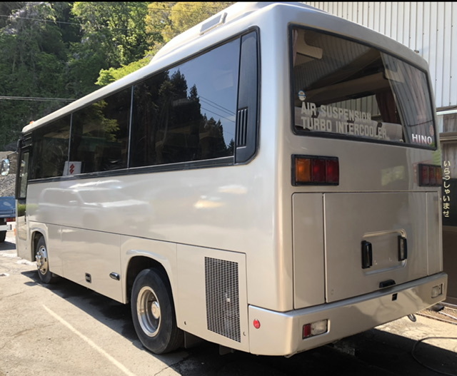 1 owner * mileage 14 ten thousand kilo * Hino Rainbow 29 number of seats 4 row seat turbo all wheels air suspension whole surface painted camping movement sale registration possibility 