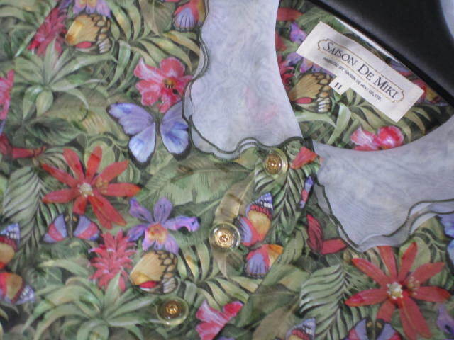 セゾンドミキ SAISON DE MIKI ジャケット 花　蝶　鮮やかふんわり襟 プリントジャケット　スカート　スーツ　オーストリア高級生地　日本製_画像4