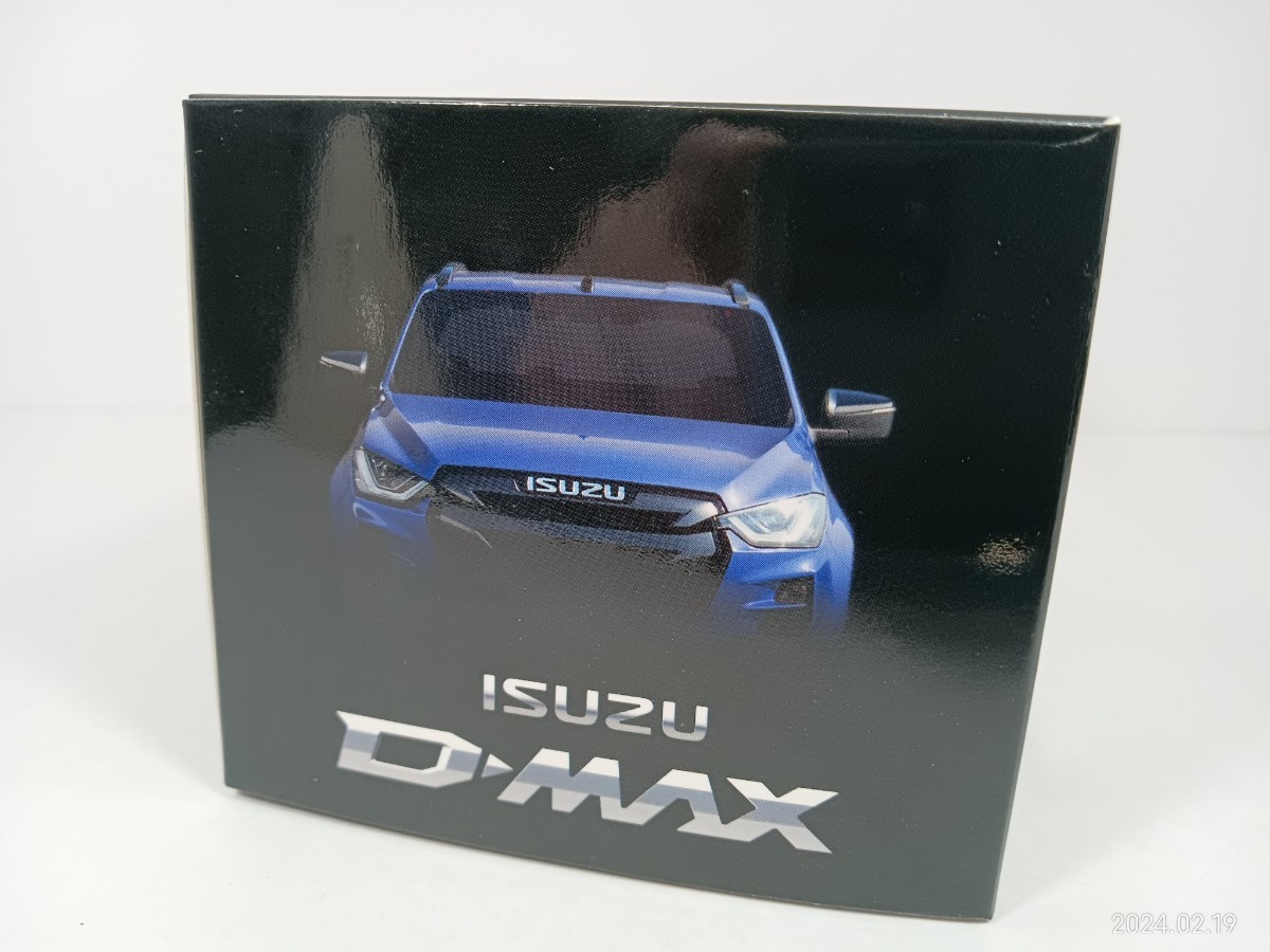 新品未開封品 ディーラー特注 非売品 1/43 いすゞ ISUZU 新型D-MAX 成約記念品 _画像8
