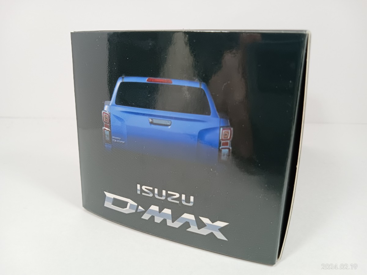 新品未開封品 ディーラー特注 非売品 1/43 いすゞ ISUZU 新型D-MAX 成約記念品 _画像9