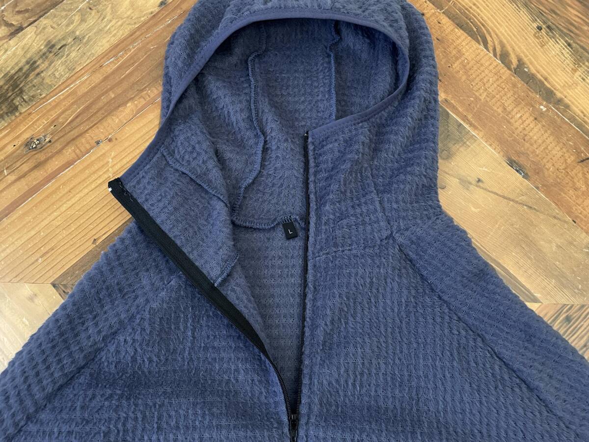 Senchi Designs Alpha 120 Hoodie w/ Zip and Pocket Senchi Designs Alpha 120 Hoodie w/ Zip and Pocket
