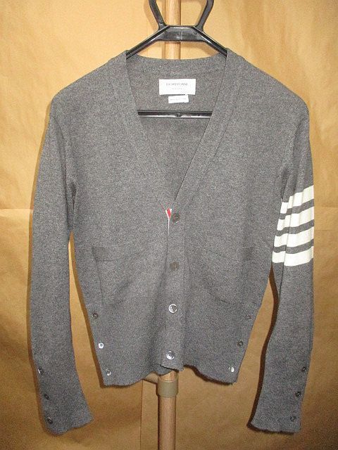 トムブラウン THOM BROWNE. NEW YORK　 16AW　4bar カシミヤ100％　クラシック　カーディガン 2　グレー 国内正規品_画像2