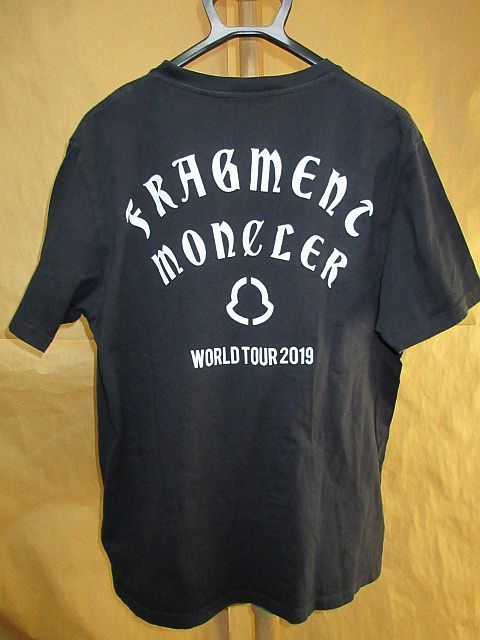 モンクレール MONCLER × FRAGMENT DESIGN ロゴ 刺繍 プリント Tシャツ 黒 M 国内正規品の画像2