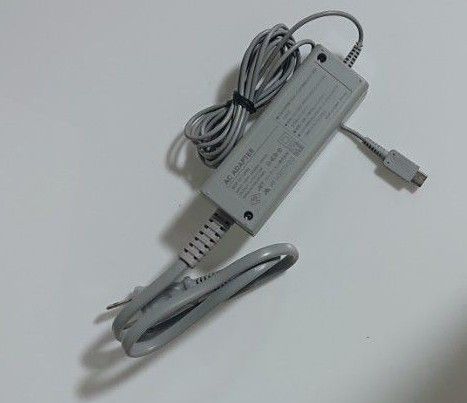 WiiU ウィーユー ゲームパッド用 純正ACアダプター 充電器 任天堂製