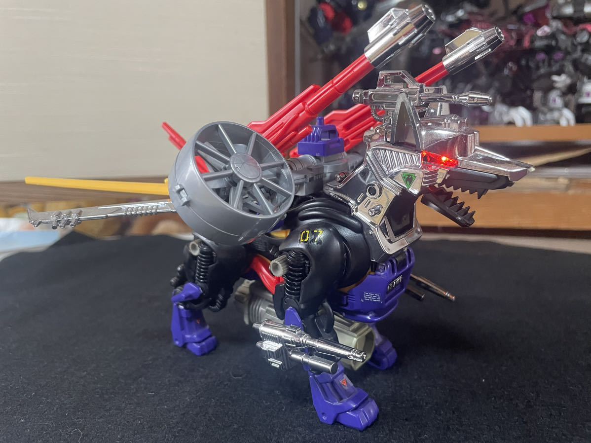 ◾️昭和ゾイド アイス・ブレーザー Yahoo!オークション - TOMYメカ生体 ZOIDS アイスブレーザー