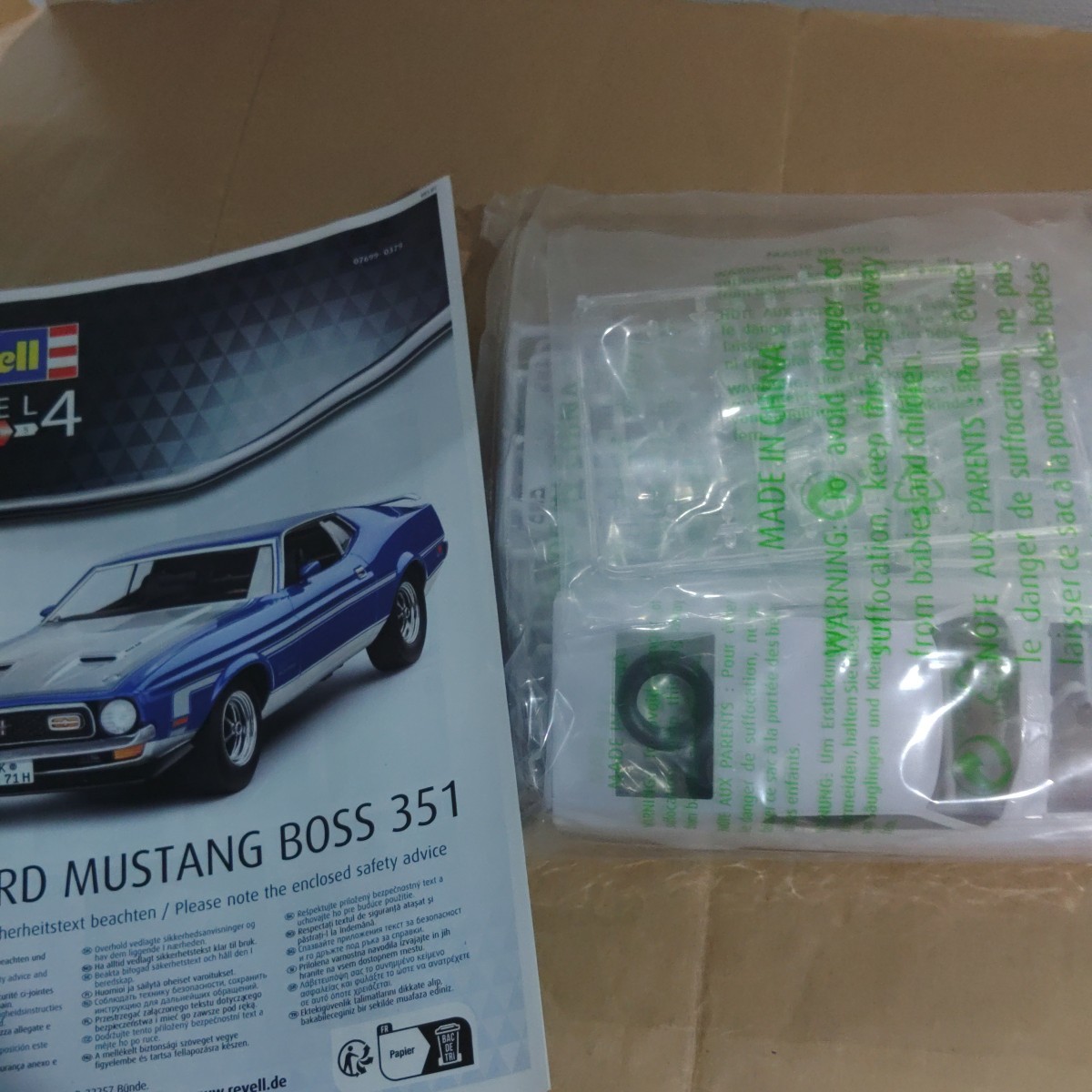 Revell 1/25 70 PLYMOUTH AAR CUDA 71 FORD MUSTANG BOSS 351 未組立 2台セット レベル プリムス クーダ フォード マスタング の画像7