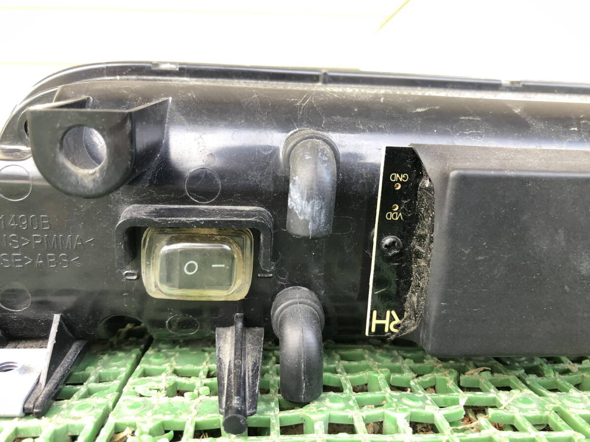 HA36S アルト ワークス/ターボRS フルLED エムブロ サンダーテールランプ 左右 尾灯LEDに点灯不具合有り 使用期間 約5年間_画像5