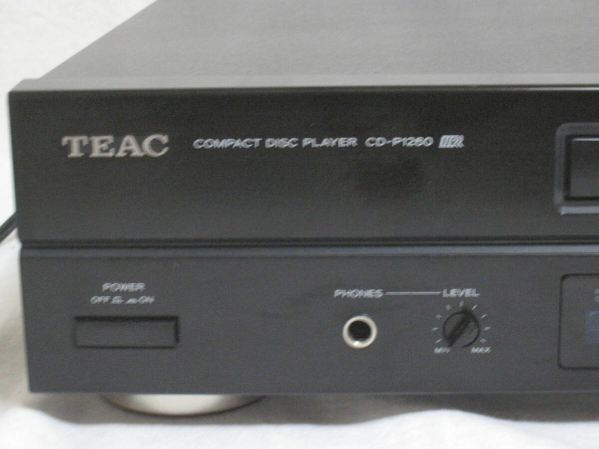 TEAC　CDプレーヤー　CD-P1260　通電確認ずみ_画像2