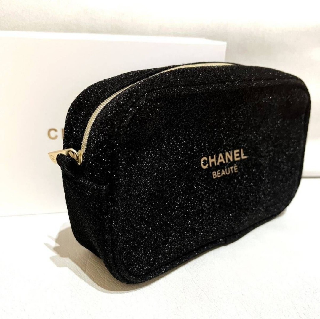 シャネル ノベルティ ショルダー ポーチ CHANEL 2way ロゴ シャネル ノベルティ ショルダー ポーチ CHANEL 2way ロゴ